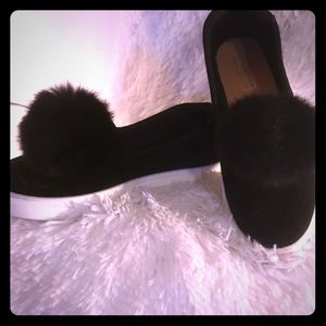 Adorable! Yoki Pom Pom Slip-on’s